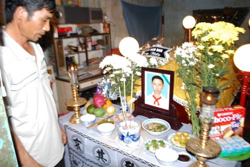  Di ảnh em Dương Nguyễn Duy Phúc