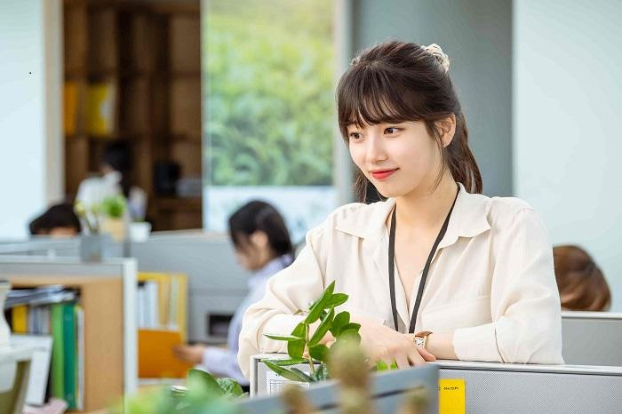 Làm 1 - 2 việc mang tính sáng tạo vào đầu ngày để tạo hứng khởi và tạo đà. Làm 1 - 2 việc mang tính sáng tạo vào đầu ngày để tạo hứng khởi và tạo đà.