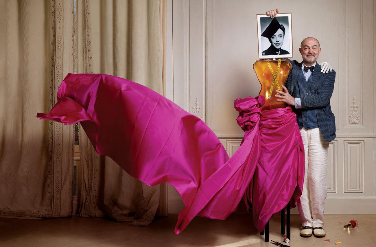 Năm 2013, Christian Lacroix tham gia dự án hồi sinh nhà mốt Schiaparelli. Năm 2013, Christian Lacroix tham gia dự án hồi sinh nhà mốt Schiaparelli.