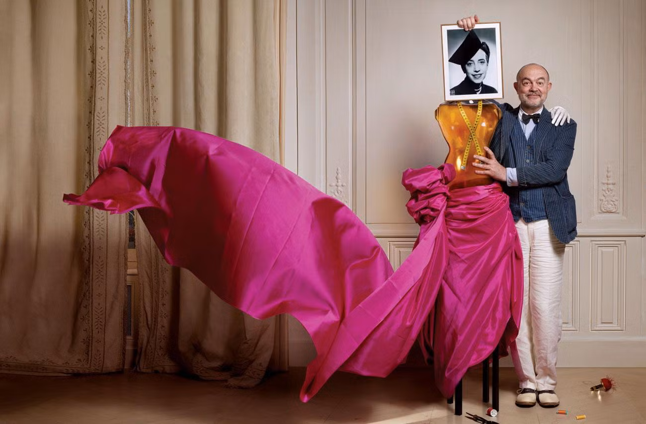 Năm 2013, Christian Lacroix tham gia dự án hồi sinh nhà mốt Schiaparelli.