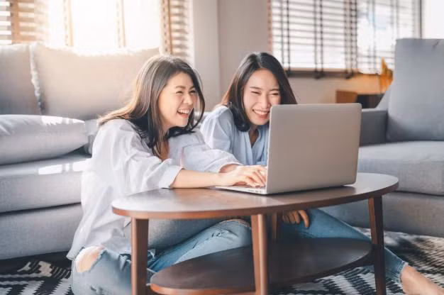 Chỉ nên nói khi có người thật sự cần ý kiến của bạn. Chỉ nên nói khi có người thật sự cần ý kiến của bạn.