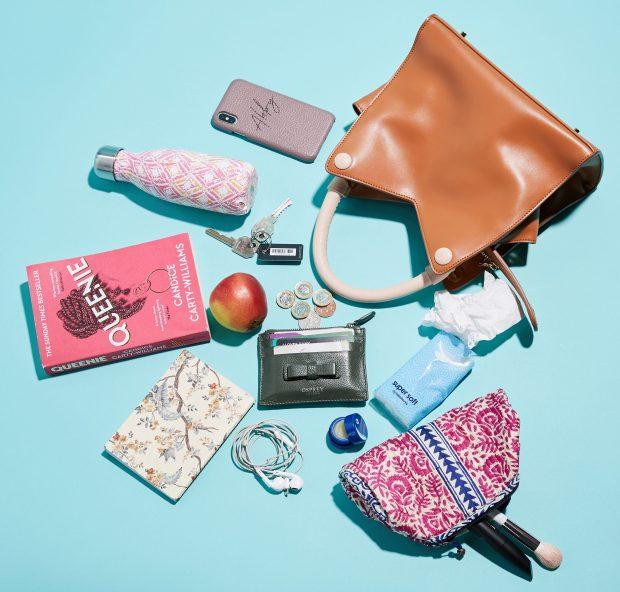 Chỉ mua những thứ tiện dụng và phục vụ bạn thuận tiện. Chỉ mua những thứ tiện dụng và phục vụ bạn thuận tiện.