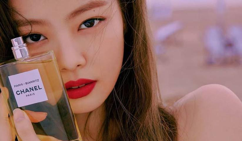 Hãy giữ lại cho mình quân bài quan trọng - sự bí ẩn. Hãy giữ lại cho mình quân bài quan trọng - sự bí ẩn.