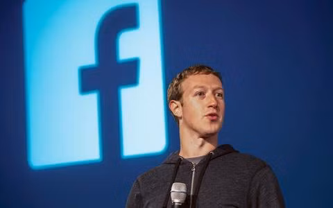 Zuckerberg cho rằng chấp nhận rủi ro sẽ đem đến nhiều cơ hội hơn để bức phá Zuckerberg cho rằng chấp nhận rủi ro sẽ đem đến nhiều cơ hội hơn để bức phá