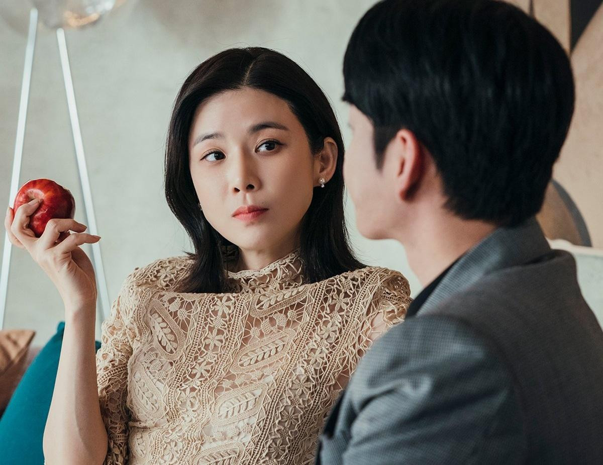 Đầu tiên là bạn phải tôn trọng quyền quyết định và sự riêng tư của người khác. Đầu tiên là bạn phải tôn trọng quyền quyết định và sự riêng tư của người khác.