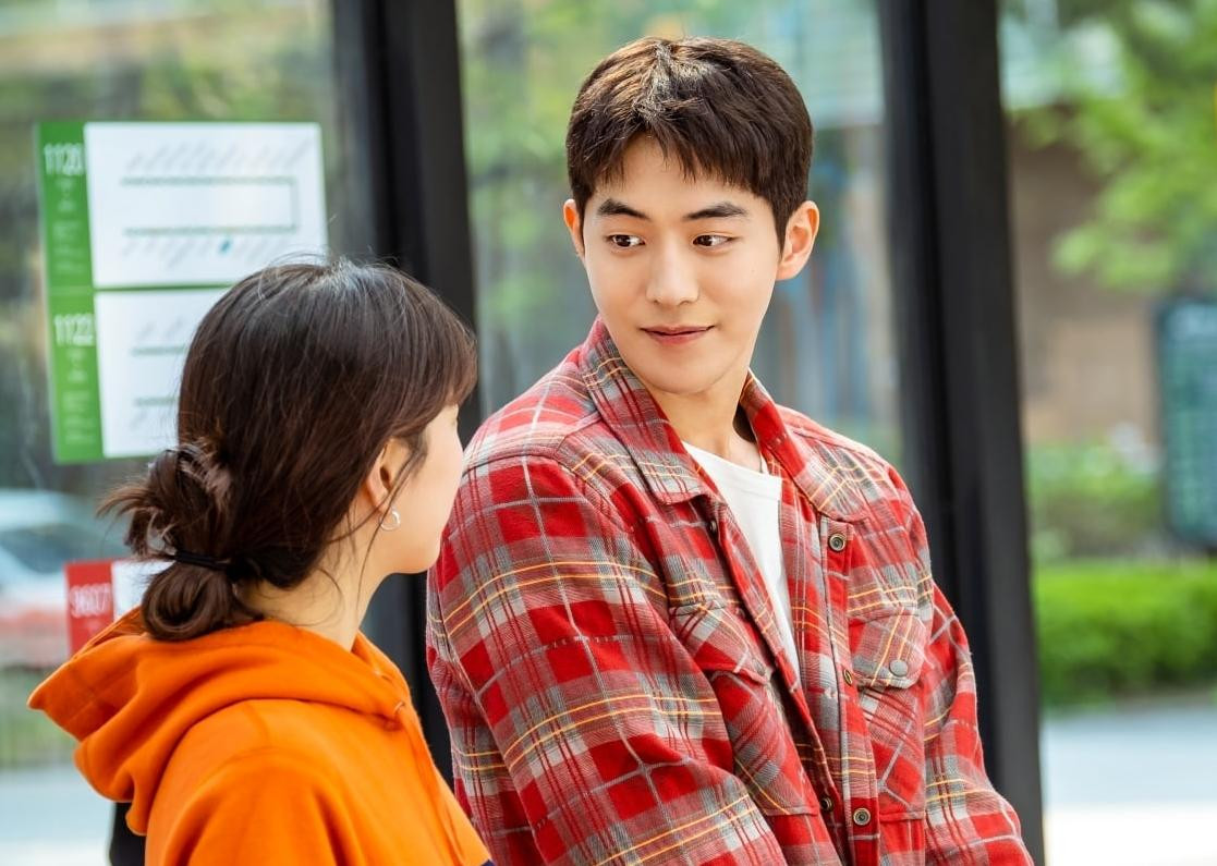 Hãy đặt lợi ích chung lên trên hết bắt đầu với "chúng ta".