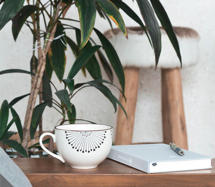 Việc này vừa mất nhiều thời gian vừa làm bạn mất tập trung. Việc này vừa mất nhiều thời gian vừa làm bạn mất tập trung.