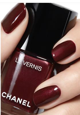 Vamp là sản phẩm beauty Chanel bán chạy nhất mọi thời đại. Vamp là sản phẩm beauty Chanel bán chạy nhất mọi thời đại.