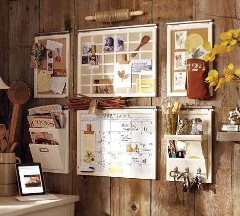 Pin-board vừa trang trí góc làm việc vừa giúp bạn kiểm soát công việc tốt hơn. Pin-board vừa trang trí góc làm việc vừa giúp bạn kiểm soát công việc tốt hơn.