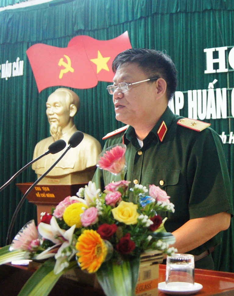 Thiếu tướng Nguyễn Xuân Miện – Phó Chính ủy Tổng cục Hậu cần phát biểu chỉ đạo tại hội nghị