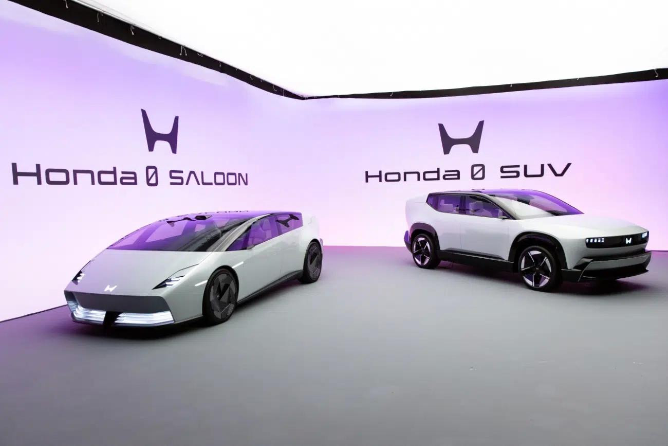 Mẫu sedan và SUV thuộc dòng xe điện 0 Series hoàn toàn mới của Honda. Mẫu sedan và SUV thuộc dòng xe điện 0 Series hoàn toàn mới của Honda.