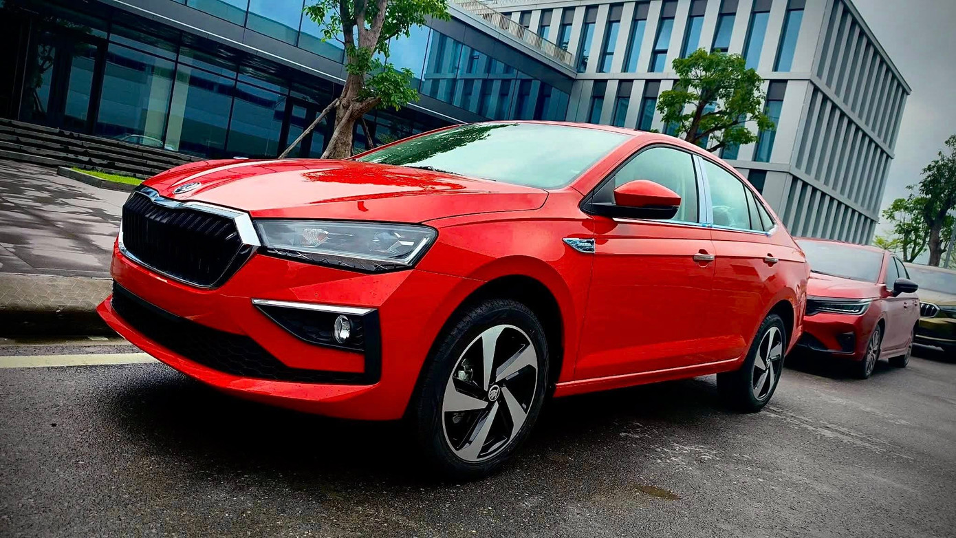 Skoda Slavia là cái tên hoàn toàn mới chuẩn bị gia nhập phân khúc sedan hạng B tại Việt Nam. Skoda Slavia là cái tên hoàn toàn mới chuẩn bị gia nhập phân khúc sedan hạng B tại Việt Nam.