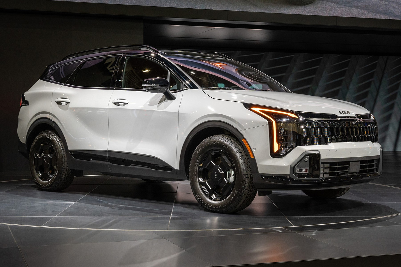 Kia Sportage vừa được nâng cấp giữa vòng đời vào tháng 11/2024.