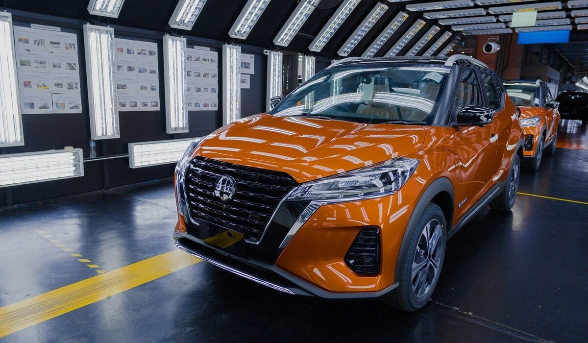 Mẫu crossover cỡ nhỏ Kicks được sản xuất tại nhà máy của Nissan tại Thái Lan. Mẫu crossover cỡ nhỏ Kicks được sản xuất tại nhà máy của Nissan tại Thái Lan.