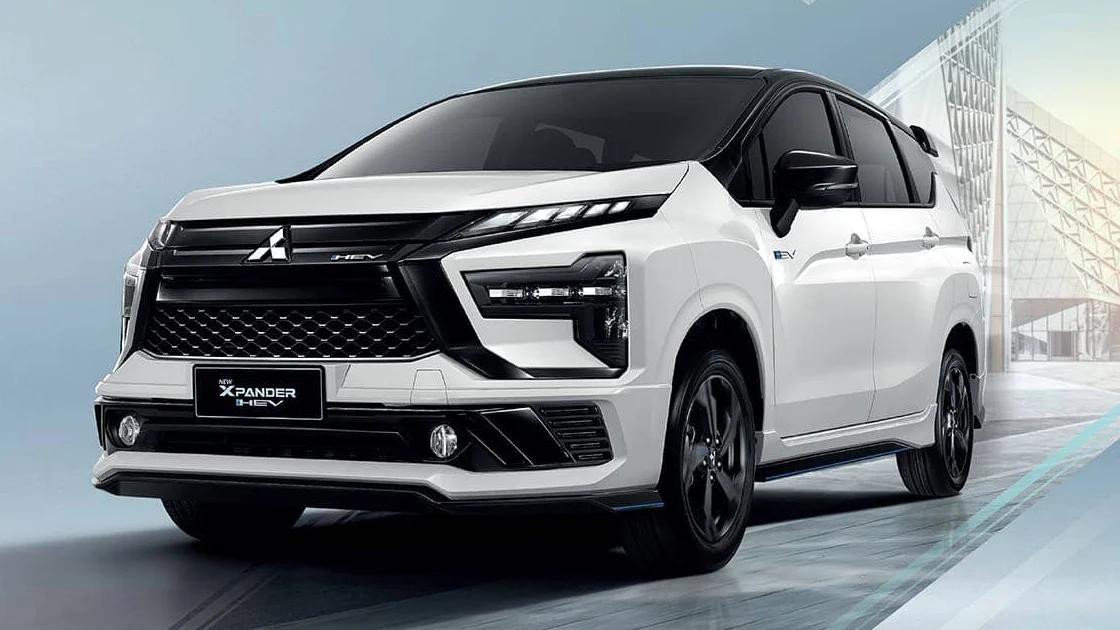 Mitsubishi Xpander HEV PLAY.