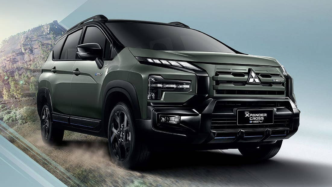 Mitsubishi Xpander Cross HEV PLAY.