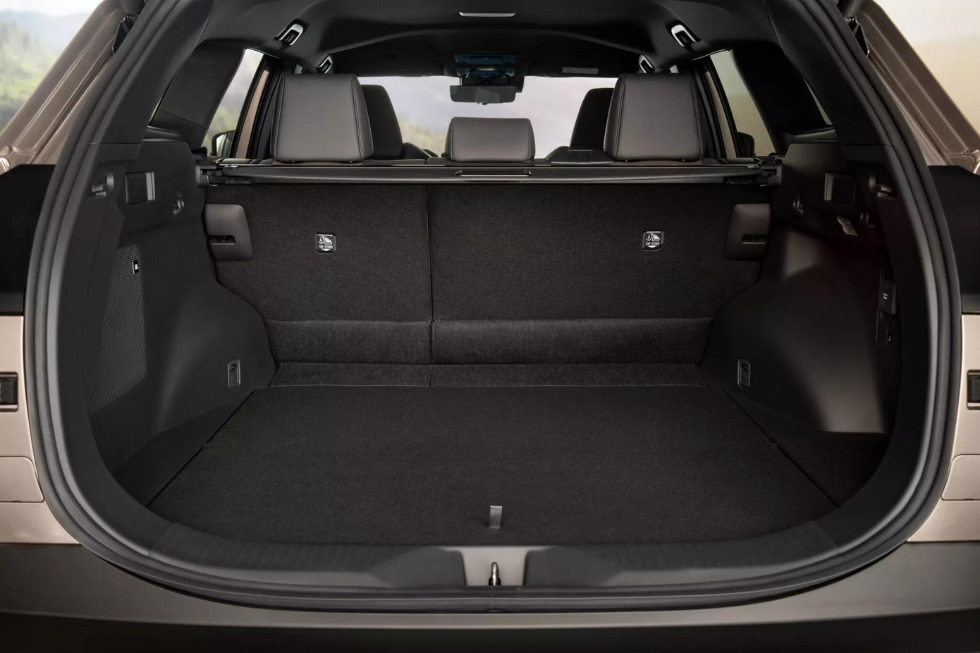 Toyota vén màn SUV điện off-road mới ảnh 4 Toyota vén màn SUV điện off-road mới ảnh 4