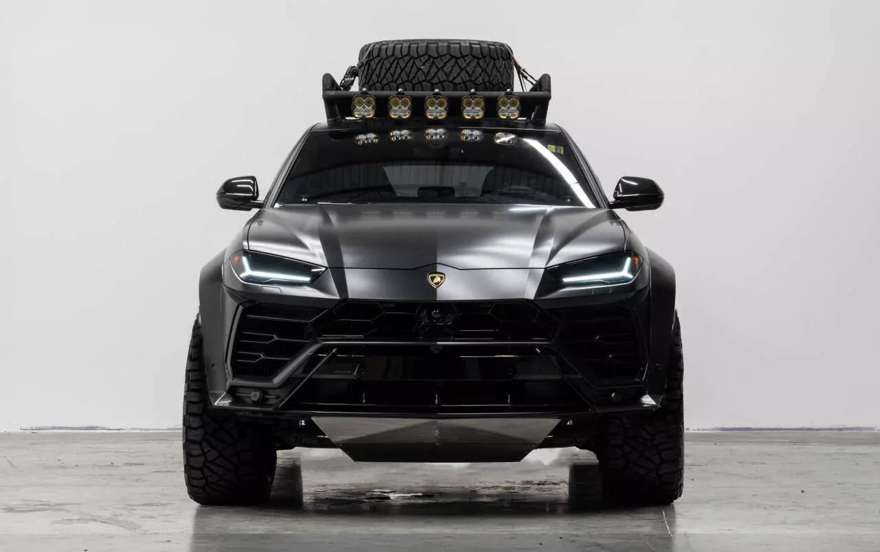 Siêu SUV Lamborghini Urus độ off-road ảnh 3