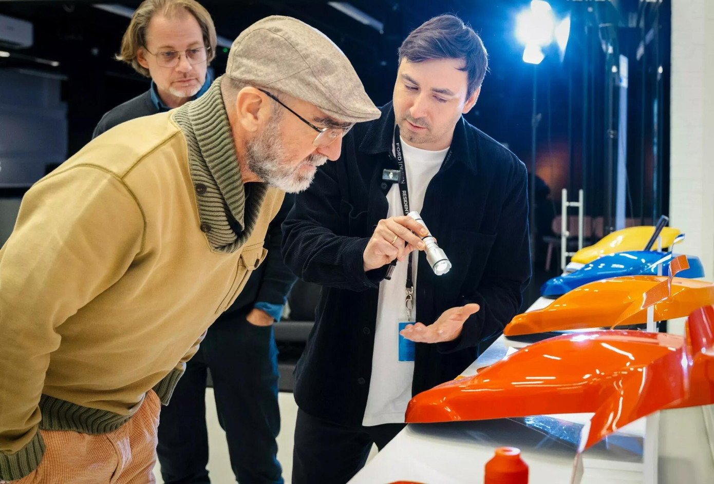 Eric Cantona tham gia cùng Ford trong dự án tạo nên chiếc Capri vinh danh chính ông.