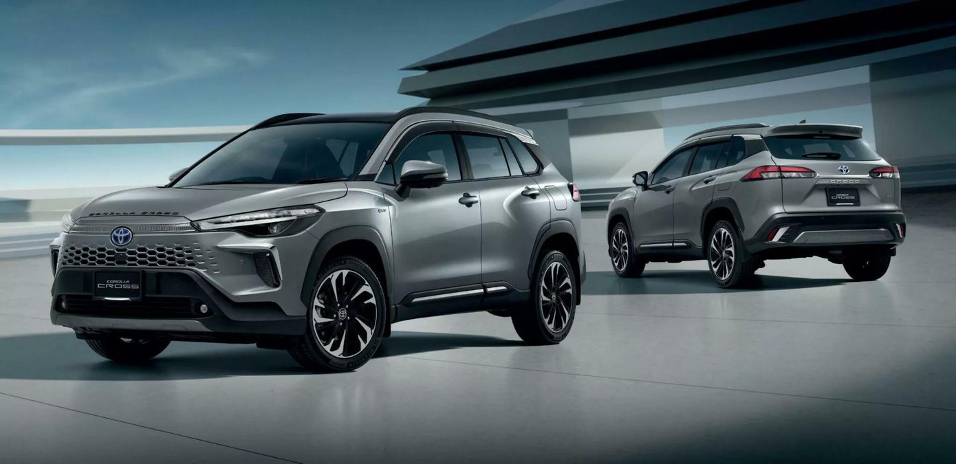 Toyota Corolla Cross facelift 2024. Toyota Corolla Cross facelift 2024.
