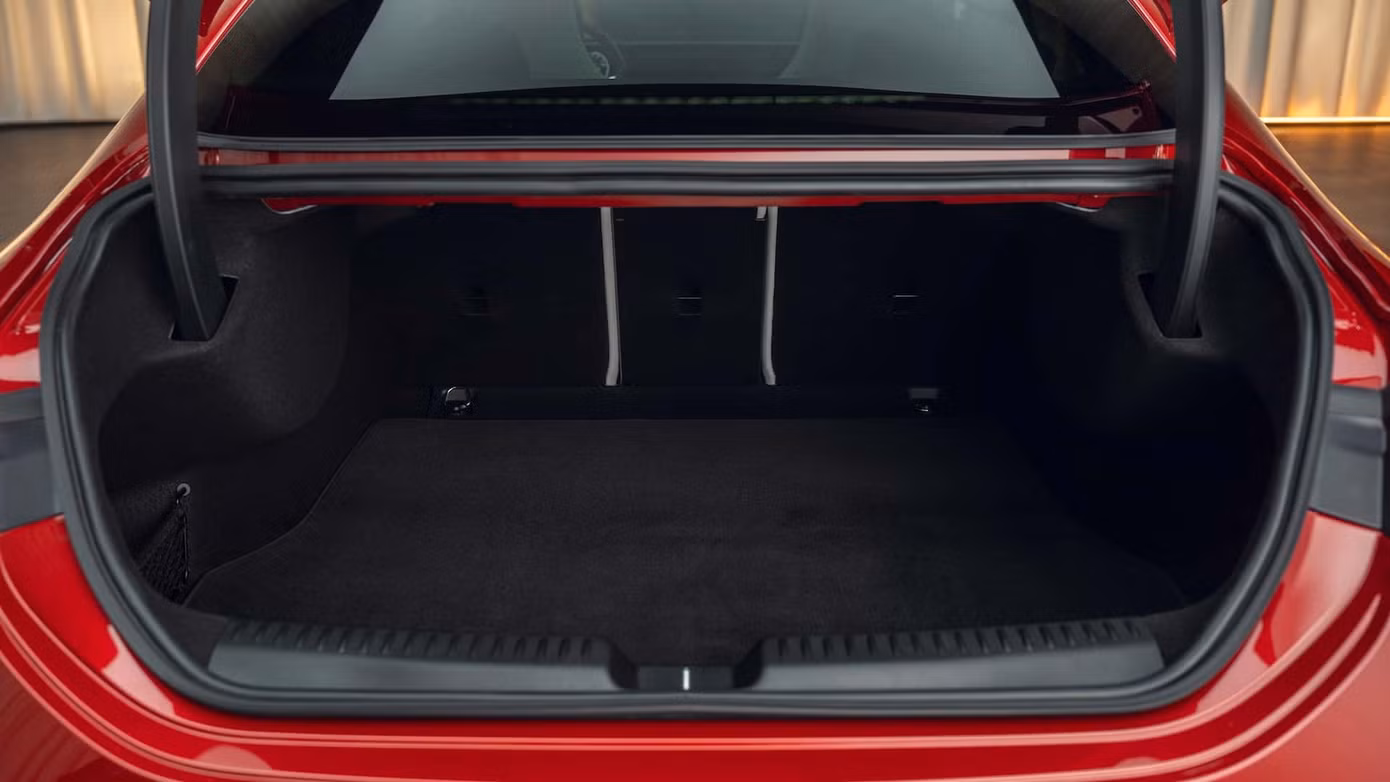 Mẫu xe điện đi được xa nhất của Mercedes ảnh 8