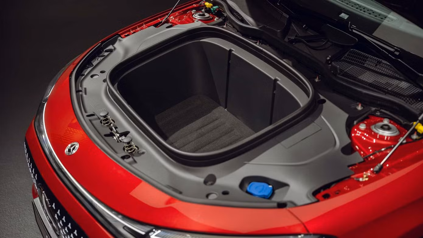 Mẫu xe điện đi được xa nhất của Mercedes ảnh 7