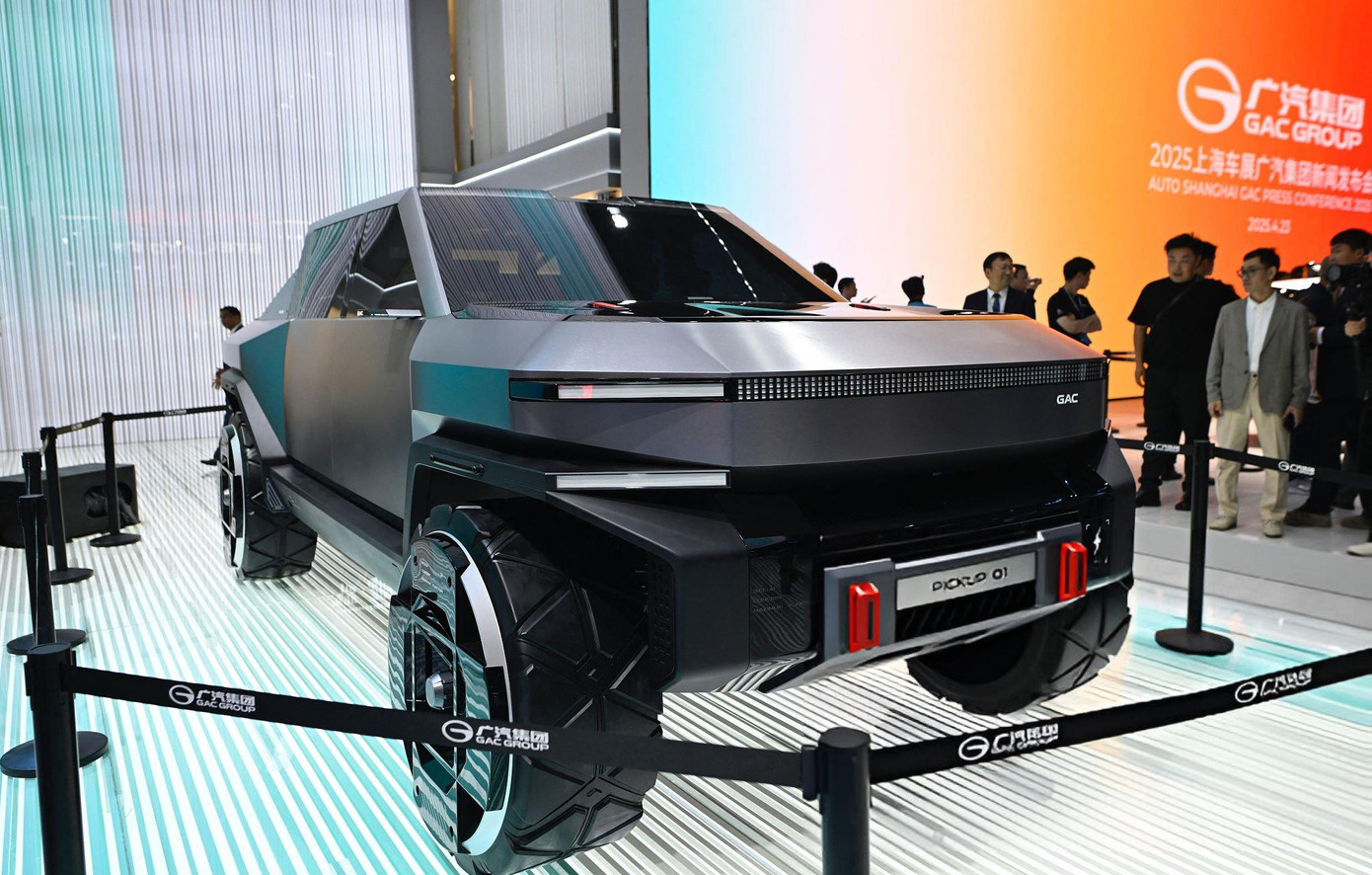 Bên cạnh đó, GAC còn giới thiệu Pickup 01 - mẫu xe bán tải concept được thiết kế theo phong cách công nghệ và hiện đại hướng tới thị trường toàn cầu.