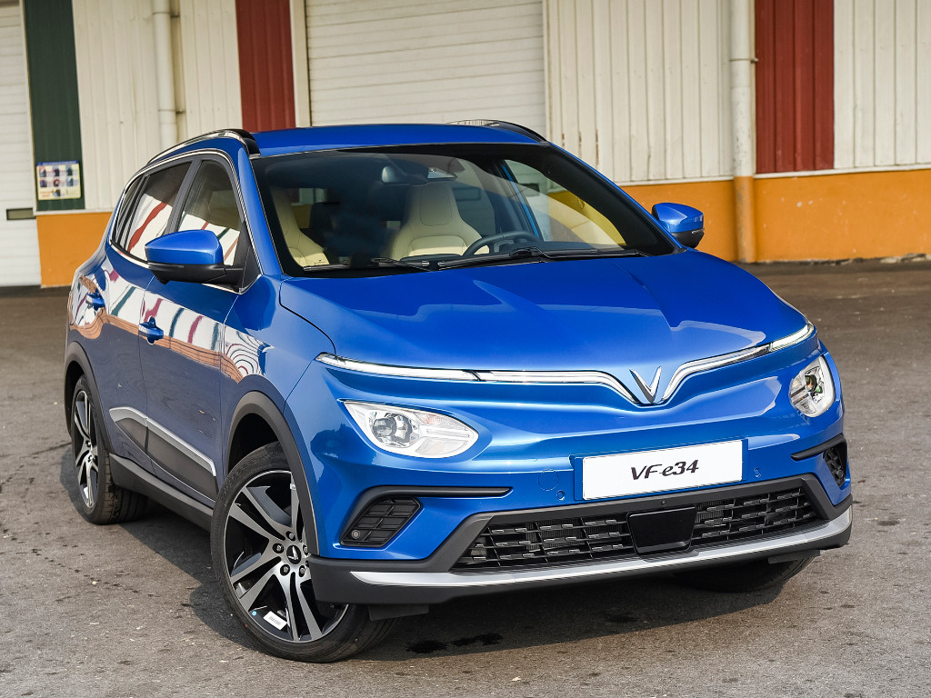 Mẫu xe điện VF e34 được đổi tên thành Nerio Green.