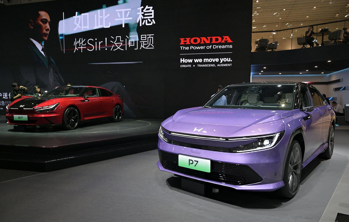 Đối thủ của Toyota là Honda mang tới sự kiện bộ ba xe điện thuộc dòng Ye dành riêng cho thị trường Trung Quốc, bao gồm mẫu SUV P7 và 2 mẫu xe thể thao GT.