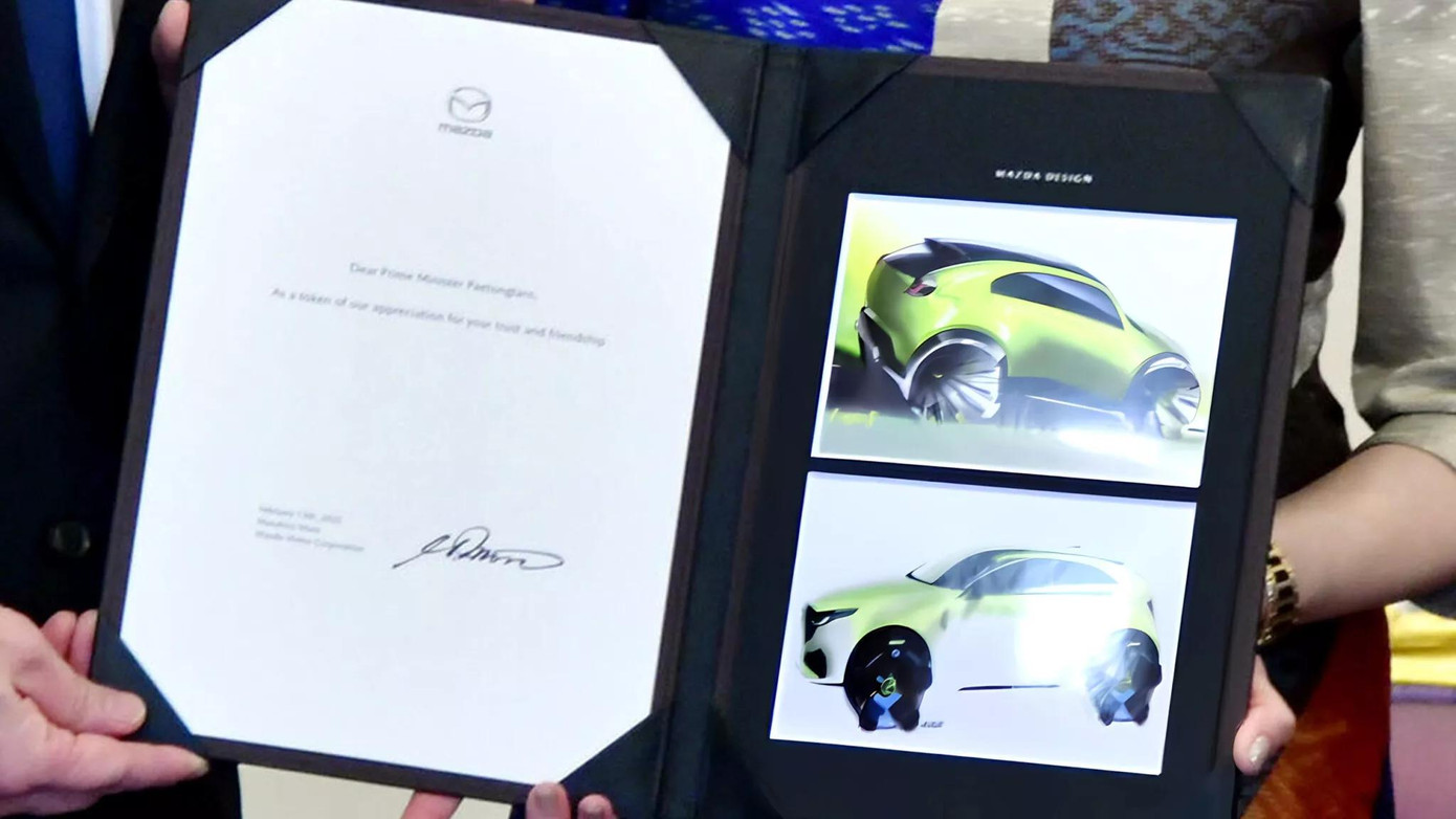 Hé lộ hình ảnh SUV cỡ nhỏ mới của Mazda ảnh 1 Hé lộ hình ảnh SUV cỡ nhỏ mới của Mazda ảnh 1