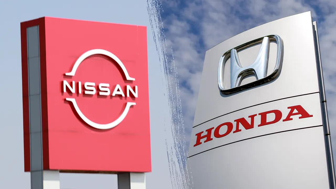 Vụ sáp nhập khổng lồ của ngành ô tô giữa Honda và Nissan đang trên bờ vực sụp đổ. Vụ sáp nhập khổng lồ của ngành ô tô giữa Honda và Nissan đang trên bờ vực sụp đổ.