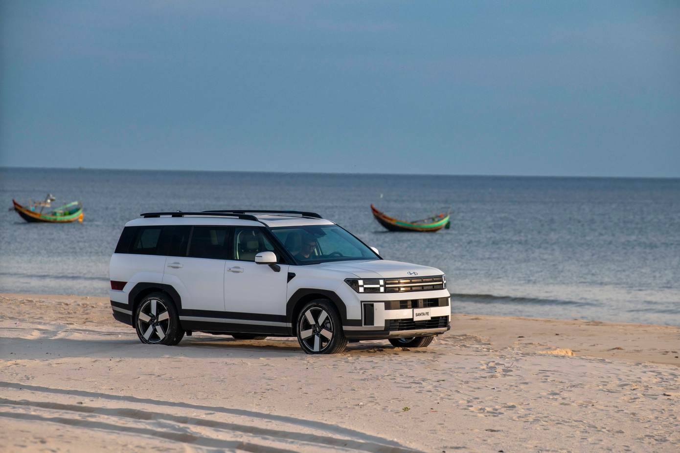 Hyundai Santa Fe.