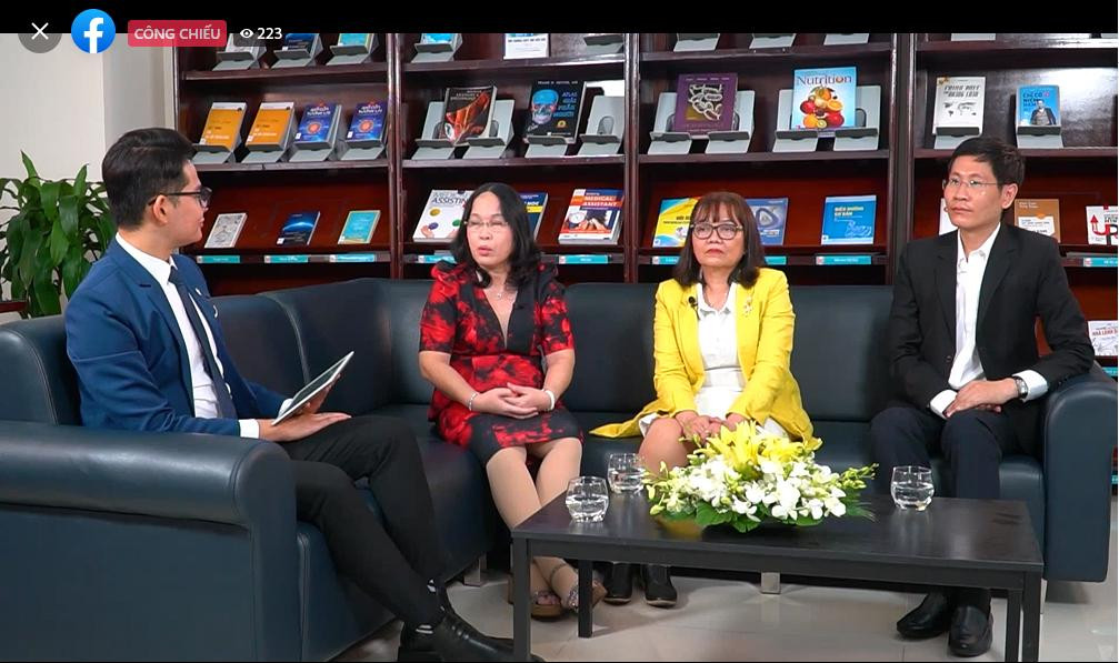 TS.ĐD. Cao Thị Mỹ Châu (áo đỏ) chia sẻ tại talkshow NULAB TOUR do khoa Điều dưỡng và Xét nghiệm HUTECH thực hiện TS.ĐD. Cao Thị Mỹ Châu (áo đỏ) chia sẻ tại talkshow NULAB TOUR do khoa Điều dưỡng và Xét nghiệm HUTECH thực hiện