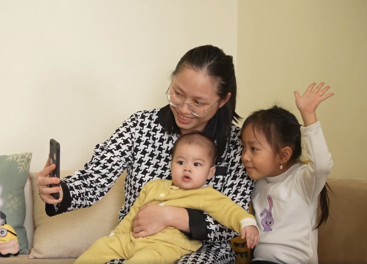 Sự sẻ chia là chìa khóa giúp mẹ sau sinh cảm thấy nhẹ nhàng, thoải mái và vượt qua trầm cảm