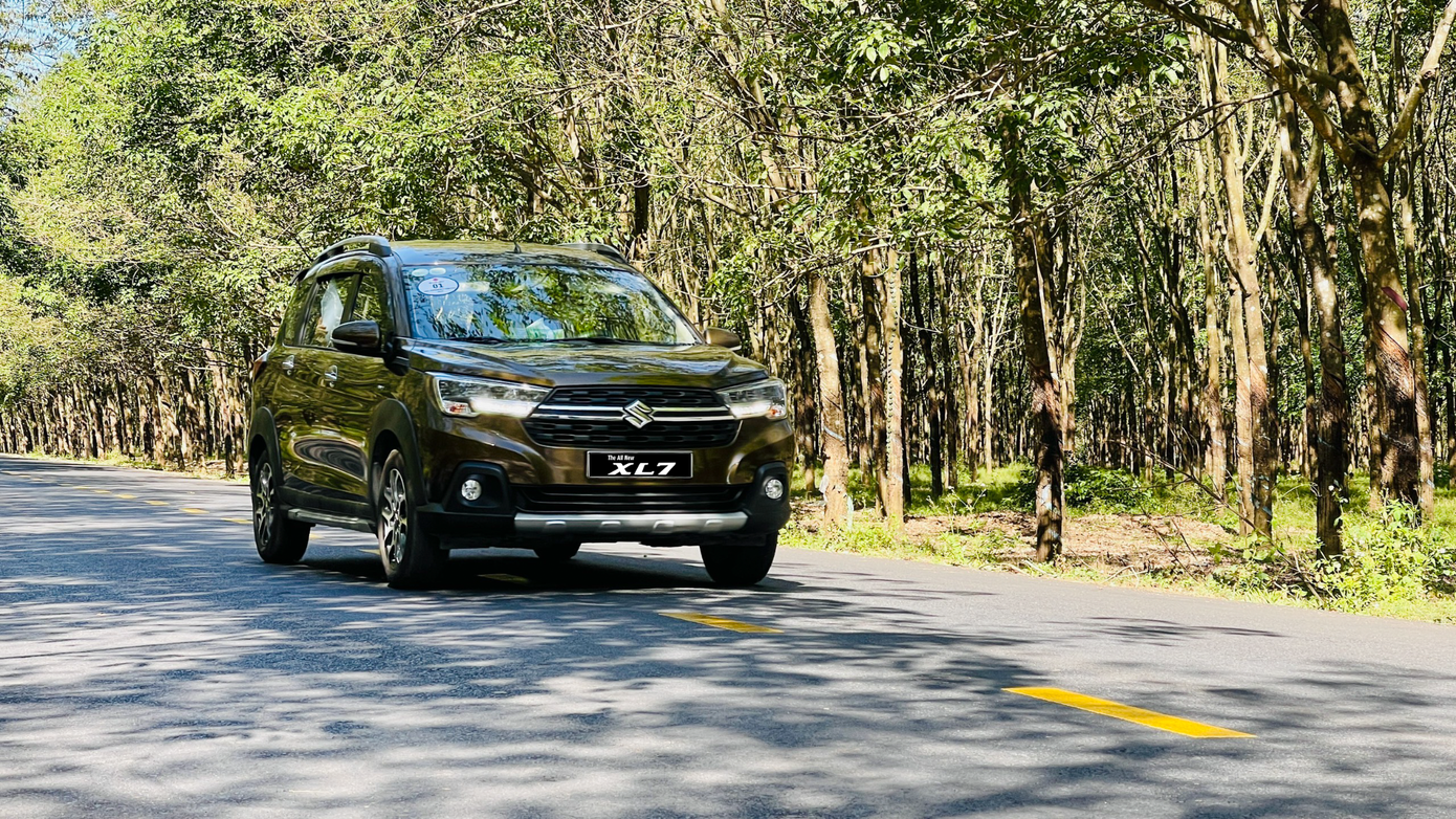 Dòng xe Suzuki XL7 có thân xe nhẹ, tỷ số công suất trọng lượng tối ưu Dòng xe Suzuki XL7 có thân xe nhẹ, tỷ số công suất trọng lượng tối ưu