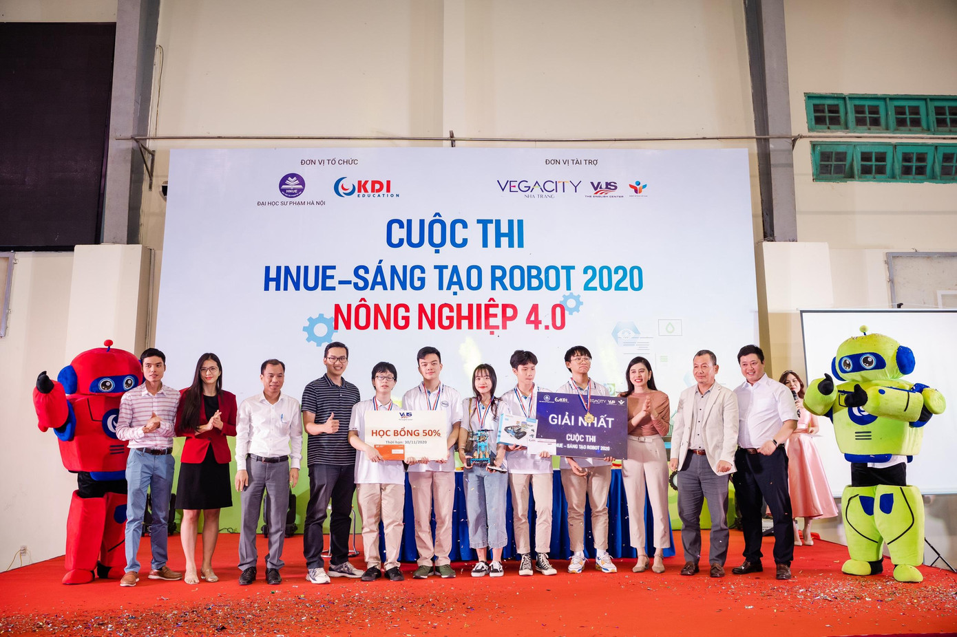 Cuộc thi sáng tạo robot 2020 do KDI Education kết hợp cùng Đại học sư phạm Hà Nội tổ chức