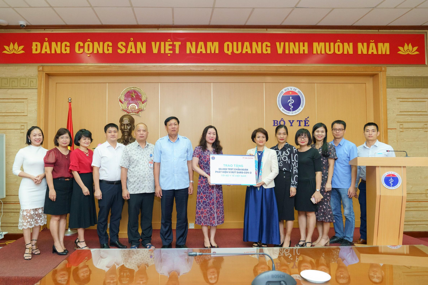 Sao Thái Dương đồng hành cùng Bệnh viện Đại học Y Hà Nội