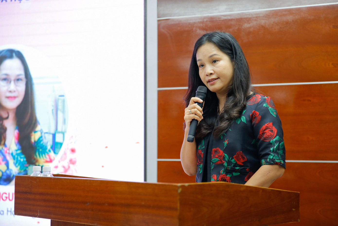 GVC.TS. Nguyễn Lệ Hà - Viện trưởng Viện Khoa học Ứng dụng HUTECH GVC.TS. Nguyễn Lệ Hà - Viện trưởng Viện Khoa học Ứng dụng HUTECH