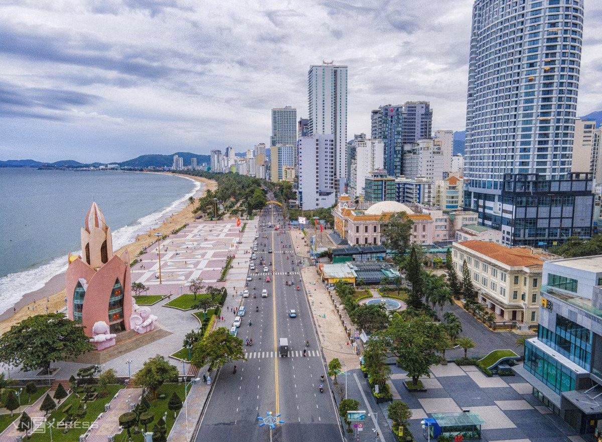 Khánh Hòa định hướng thành thành phố trực thuộc Trung ương, sở hữu đô thị sân bay hiện đại quốc tế