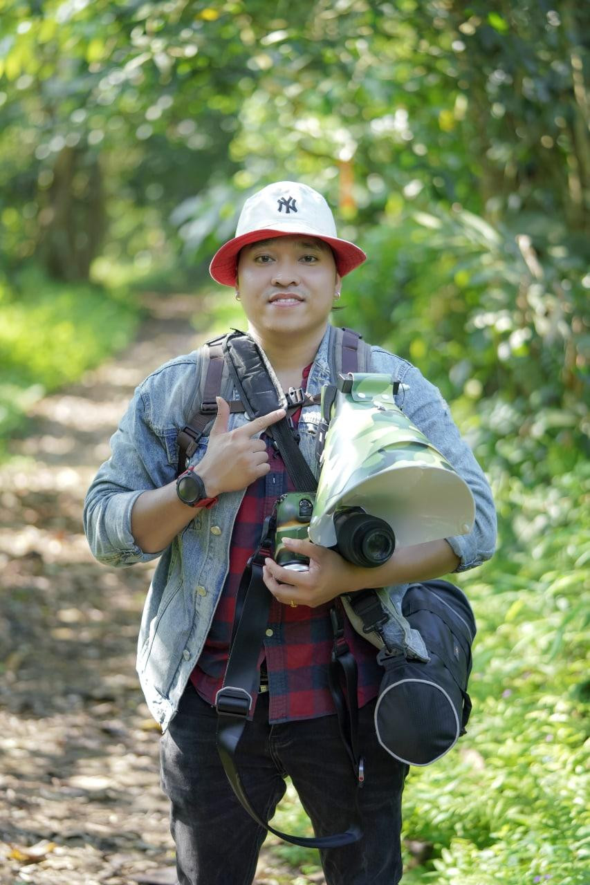 Thế Ngọc - chàng trai yêu thích chụp ảnh côn trùng.