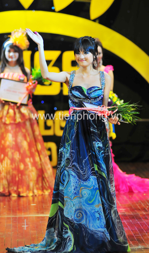 Phạm Thị Thu Nga - Hoa khôi Imiss Thăng Long 2010 ảnh 7 Phạm Thị Thu Nga - Hoa khôi Imiss Thăng Long 2010 ảnh 7