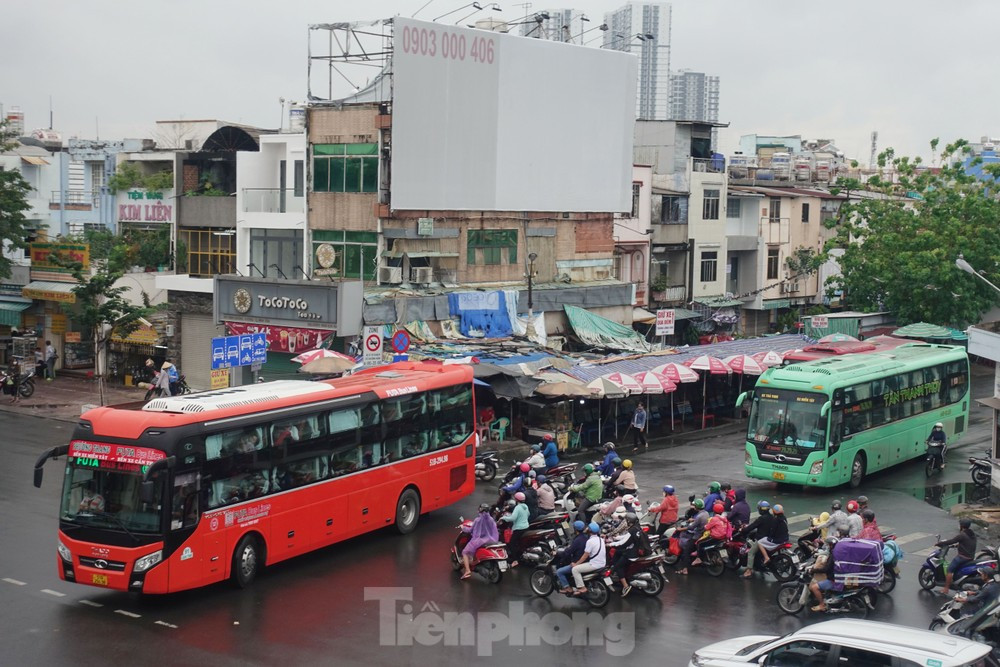 Sở Giao thông vận tải TPHCM đề xuất cấm hẳn xe khách có giường nằm lưu thông vào khu vực nội đô thành phố. (Ảnh minh họa) Sở Giao thông vận tải TPHCM đề xuất cấm hẳn xe khách có giường nằm lưu thông vào khu vực nội đô thành phố. (Ảnh minh họa)