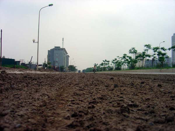 Người tham gia giao thông lo ngại mỗi khi đi qua con đường này