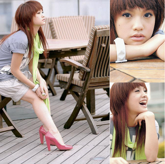 "Giáo chủ khả ái" biến thành công chúa với kiểu tóc dài xoăn nhẹ Và trở nên cá tính với kiểu đầu "sứa" Năng động và trẻ trung khi để tóc ngắn Kiểu đầu xoăn xù đầy quyến rũ và mê hoặc Đẹp dịu dàng với mái tóc suôn dài cổ điển Nhí nhảnh với kiểu tóc tết hai bên Kiểu tóc thẳng làm xoăn ở chân ôm gọn khuôn mặt Phô diễn gương mặt thanh tú với phần mái được cặp gọn Đẹp kiêu sa với kiểu tóc búi đơn giản kết hợp với hoa gài tóc bản to Và "mặn mà" hơn với kiểu tóc búi mái lệch