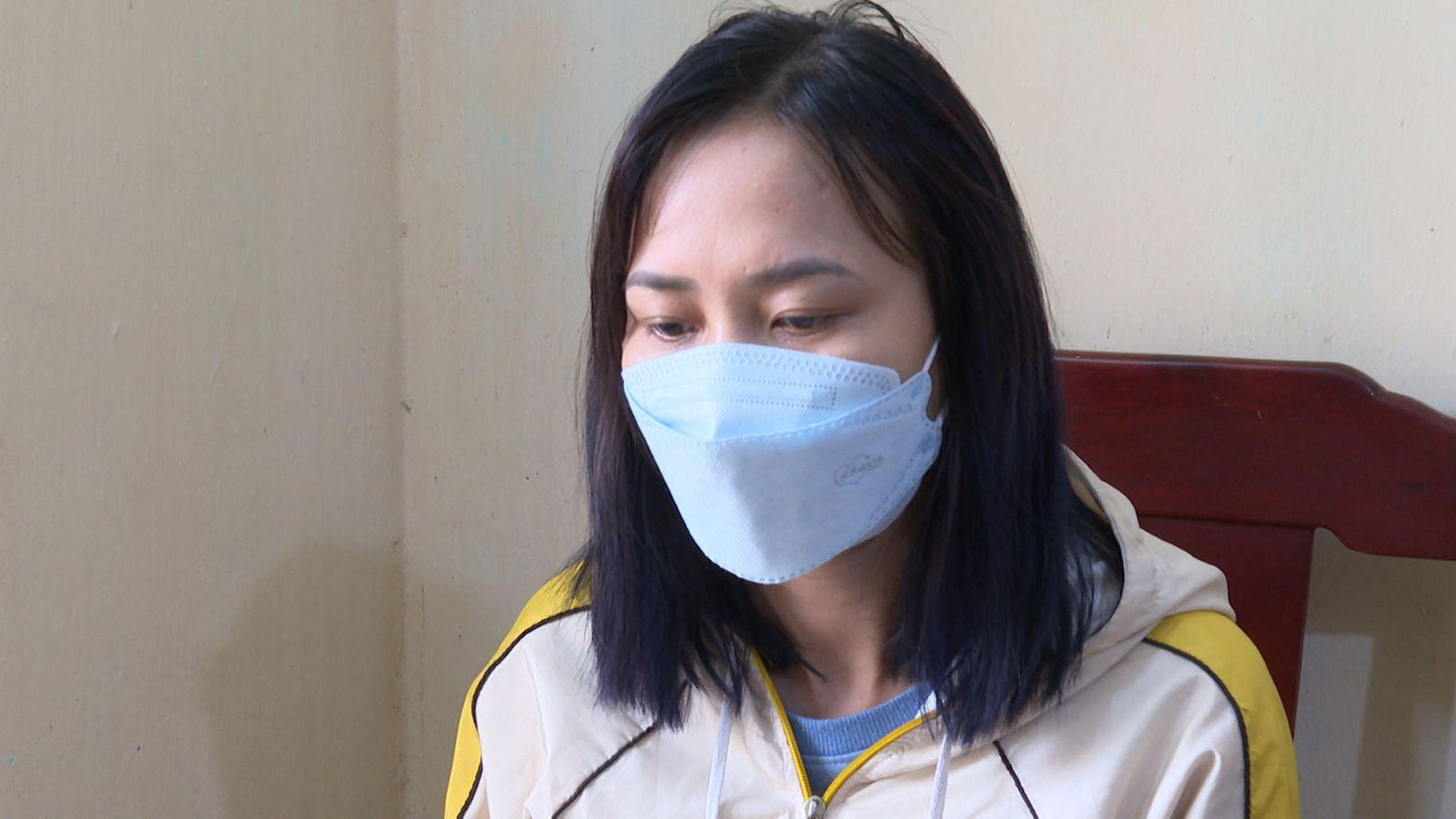 Trần Thị Quyên tại cơ quan công an Trần Thị Quyên tại cơ quan công an