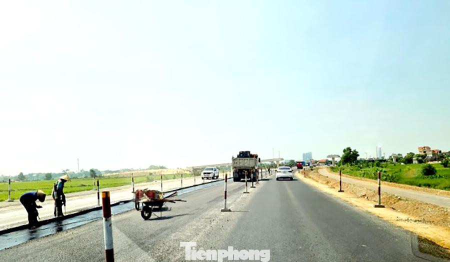 Hàng loạt nhà thầu yếu về năng lực thi công và tài chính vừa bị cắt khối lượng thi công cao tốc Bắc - Nam để chuyển cho nhà thầu khác thực hiện. Ảnh minh hoạ.