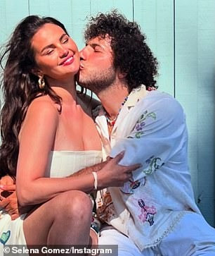 Tình yêu khiến tình bạn giữa Selena và Taylor có phần bị xao lãng. Ảnh: Getty Images. Tình yêu khiến tình bạn giữa Selena và Taylor có phần bị xao lãng. Ảnh: Getty Images.