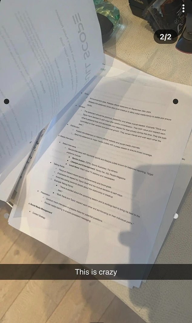 Ảnh chụp tài liệu được cho là hợp đồng chia tay của Taylor Swift và Travis Kelce. Ảnh chụp tài liệu được cho là hợp đồng chia tay của Taylor Swift và Travis Kelce.