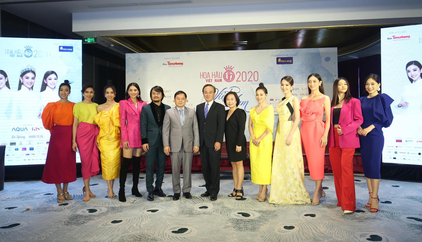 Top 60 thí sinh khoe sắc tại họp báo Vòng Bán kết toàn quốc Hoa hậu Việt Nam 2020 ảnh 1