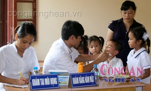 Cần đảm bảo quyền lợi cho học sinh, sinh viên tham gia BHYT - Ảnh minh họa